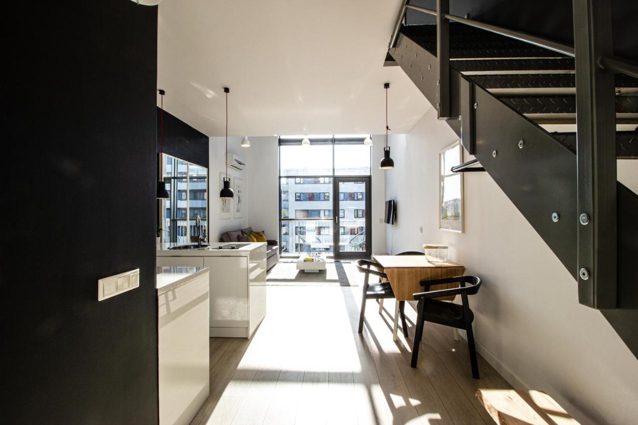 Qbik Loft Modern Apartment Варшава Екстериор снимка